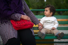 به نگاه مادر سوگند